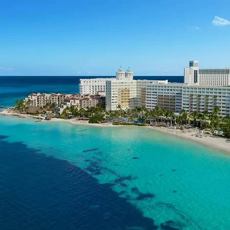 Dreams Sands Cancun Resort & Spa (Adults Only)-3